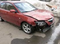 Mazda 3 1.6 AT, 2008, 104л.с., седан, битый, пробег 200 000 км. Цена  выкупа авто 190 000 руб.